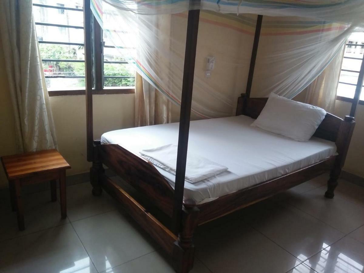 Cingaki Hotel Mombasa Zewnętrze zdjęcie